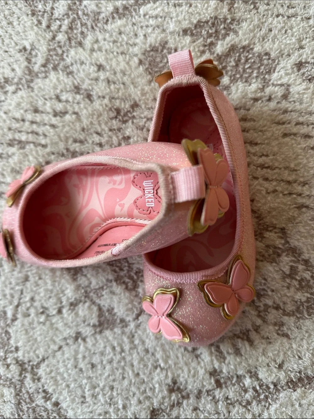 WICKED Pink Glitter Butterfly Flats Sz 8 Girls like new collector dress up
